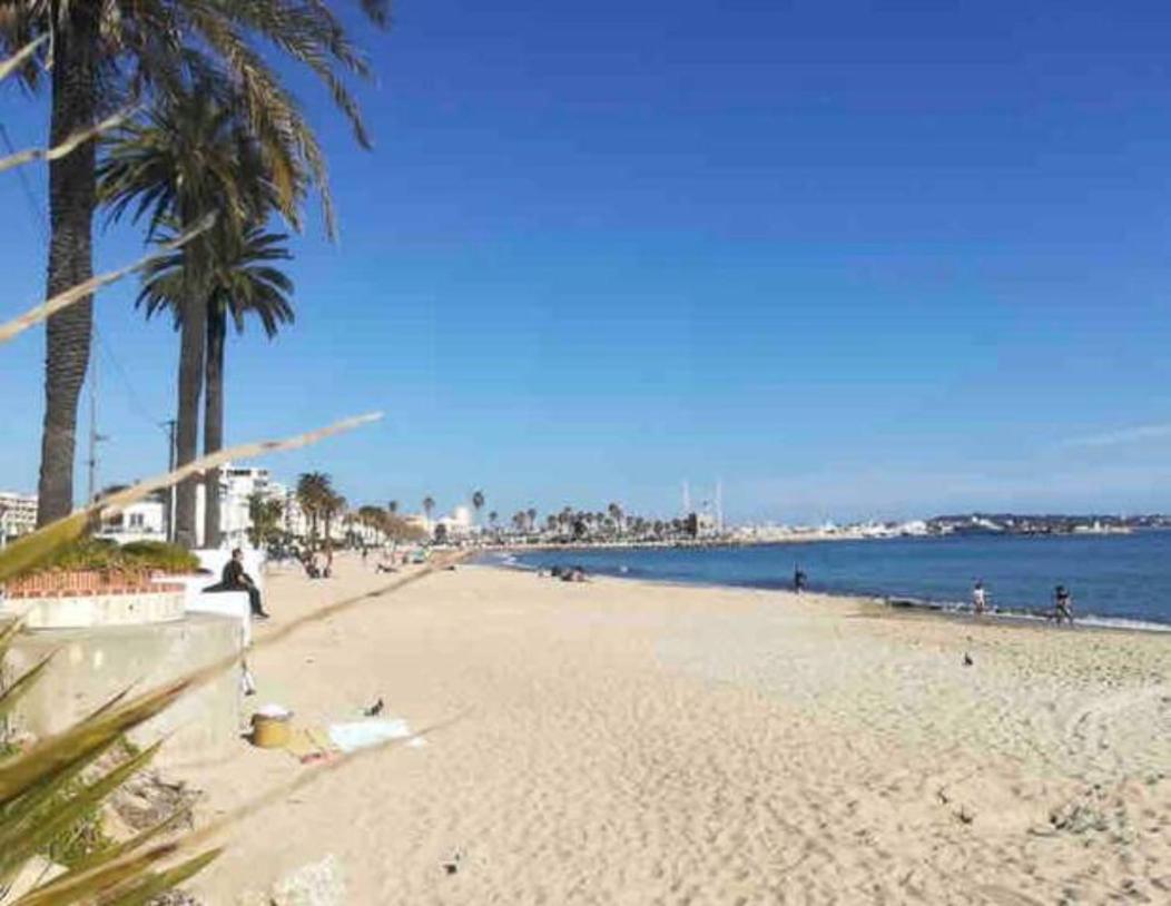 GOLFE JUAN Studio dans résidence avec piscine Vallauris Esterno foto